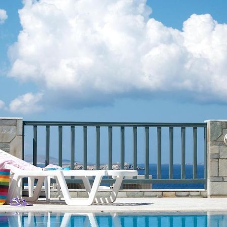 Alex Hotel Тоурлос Экстерьер фото